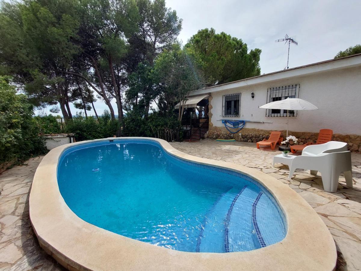Chalet Rustico Con Piscina Y Barbacoa, Valencia Torrent  Buitenkant foto
